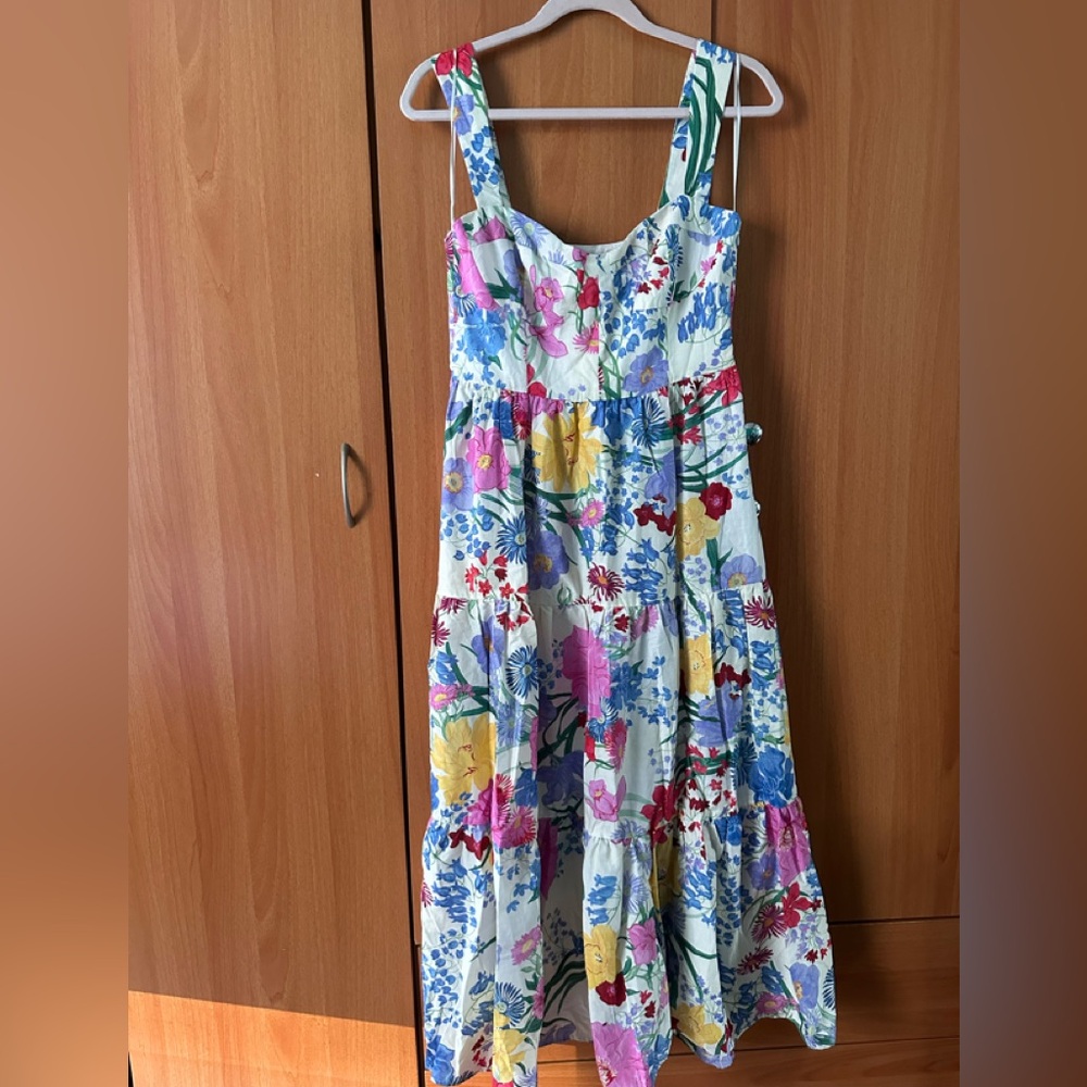 Zara Midi Floral dress size M